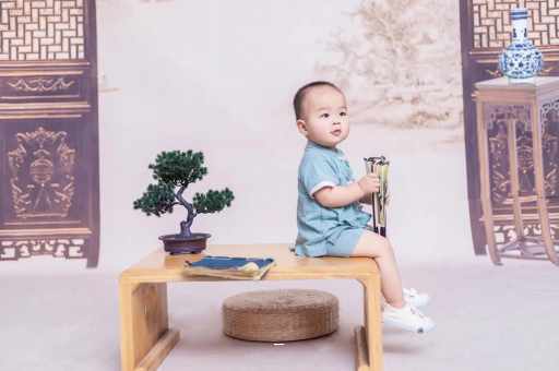 沙洋宝宝多久不用拍嗝